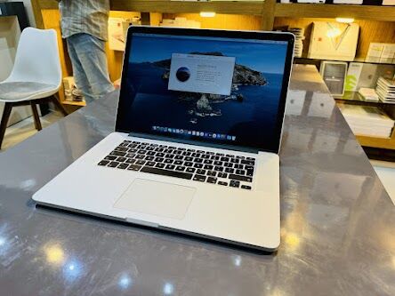 MacBook Pro 2015 15" Retina - 4GB GPU
